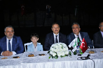 Başbakan Yardımcısı Çavuşoğlu: Türkiye sığınılacak tek liman