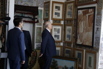 Bahçeli, halı ve kilim müzesini inceledi