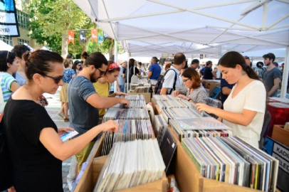 Plak severler bu etkinlikte bir araya geldi