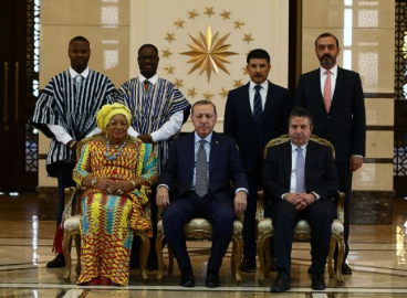 Erdoğan Gana Büyükelçisi Mancell-Egala'yı kabul etti