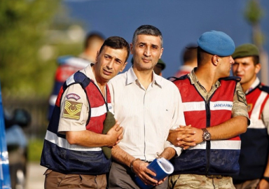 Sönmezateş: Görünmeyen kralın emriyle darbe yaptım