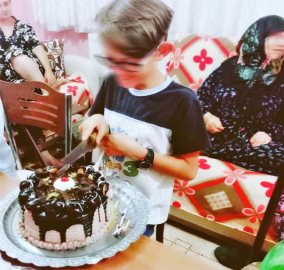 Doğum günü pastası 8 kişiyi zehirledi