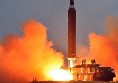 Japonya: Kuzey Kore'nin aklında Guam var