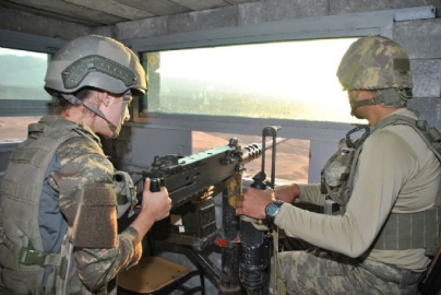 Şehit olan eşi için gönüllü korucu oldu