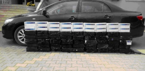 Otomobilde ele geçirildi: Tam 5 bin paket!