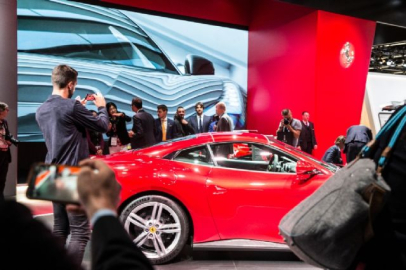 Geleceğin otomobilleri Frankfurt'ta görücüye çıktı