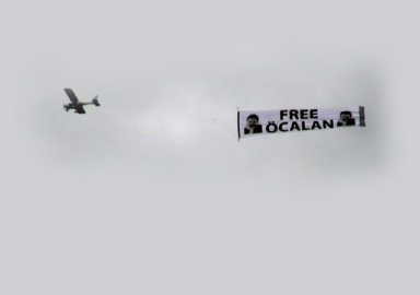 Almanya'da skandal görüntü! PKK'nın Öcalan propagandasına göz yumdu