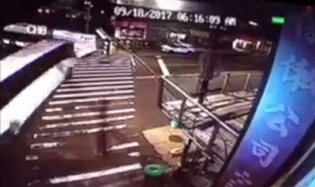 ABD'de otobüs kazası: 3 ölü, 16 yaralı