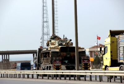 Hatay'da sınıra askeri sevkıyat