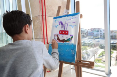 Savaş mağduru Suriyeli çocuklar hayallerini resmetti