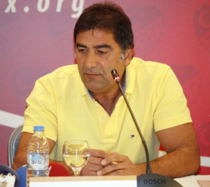 Karaman'dan şok Lucescu yorumu