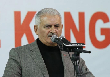 Başbakan: Hudutlarımızda şer kuşağına izin vermeyiz