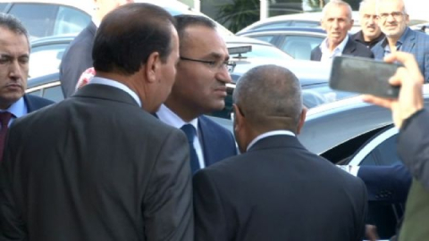 Bekir Bozdağ Deniz Baykal'ı ziyaret etti