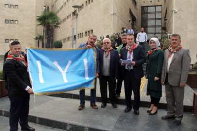 Akşener'in partisine suç duyurusu