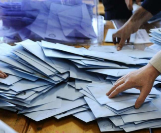 Kenya'da seçimler boykotla gölgelendi