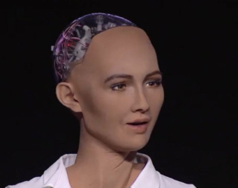 Dünyanın ilk robot vatandaşı: Sophia