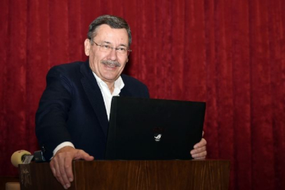 Melih Gökçek çalışanlarına veda etti