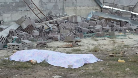 Hatay'da duvar çöktü: 1 ölü, 2 yaralı