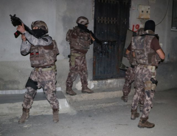 Adana'da DEAŞ operasyonu: 18 gözaltı