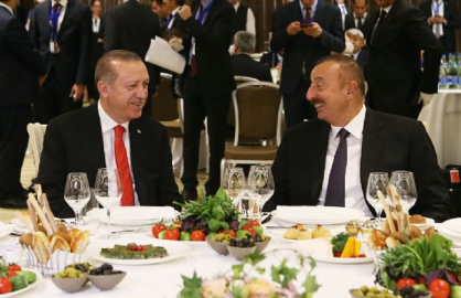 Cumhurbaşkanı Erdoğan onuruna yemek