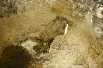 Bu bir tuvalet ve tam 1000 yıllık