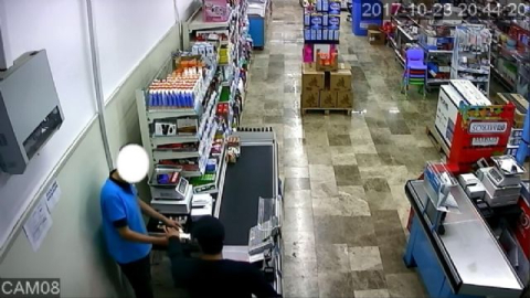 Gasp zanlısı önce kameraya sonra polise yakalandı