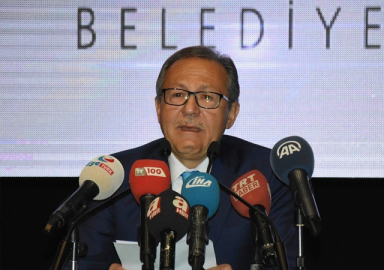 İstifa eden başkana AK Parti'den cevap