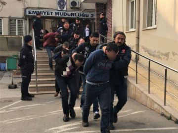 Bursa'da uyuşturucu operasyonu: 25 gözaltı