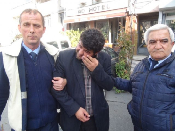 Önce sağır ve dilsiz taklidi yaptı, sonra cevap verdi