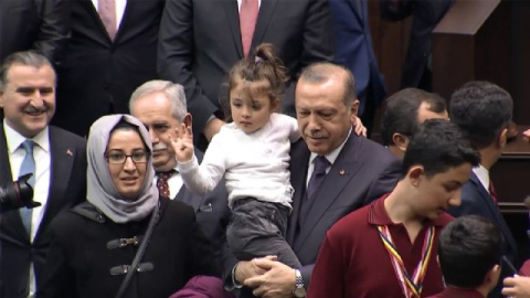 Cumhurbaşkanı'na seslendi: Tayyip Dede