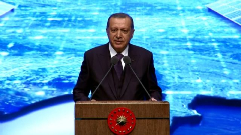 'Bu 'Türkiye enerjide dışa bağımlı olsun' demek değil mi?'