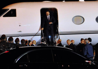 Hariri Lübnan'a döndü