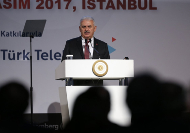 Başbakan Türkiye Ekonomi Zirvesi'nde