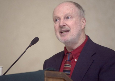 Graham Fuller hakkında yakalama kararı