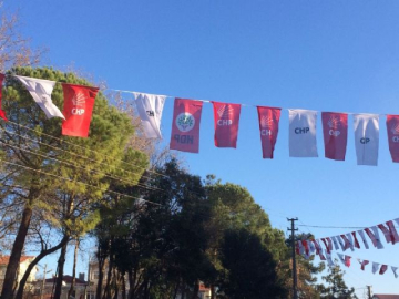 CHP ve HDP bayrağı yan yana