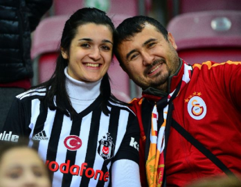 Galatasaray-Akhisarspor maçında dikkat çeken görüntü