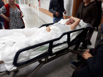 O da ölü taklidi yaparak kurtuldu