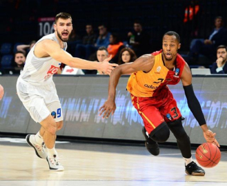 Galatasarat farka gitti