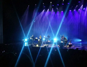 İstanbul'da Carla Bruni rüzgarı esti