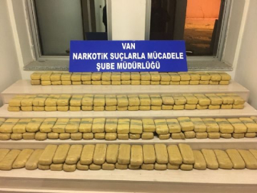 Otomobilden 81,9 kilo eroin çıktı
