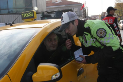 Emniyetten ticari taksilere denetim