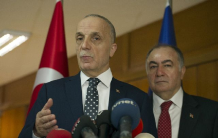 Türk-İş'in 2018 yılı için asgari ücret talebi bin 893 lira