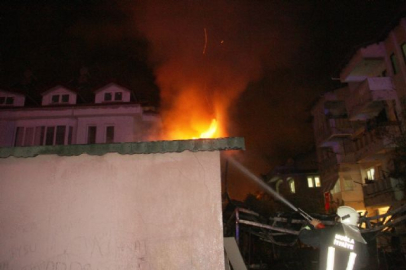 FETÖ'nün kapatılan yurdu bir günde ikinci kez yandı