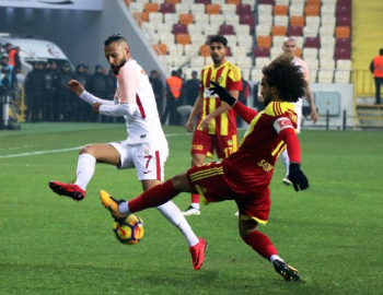 Aslan zirveyi Malatya'da bıraktı