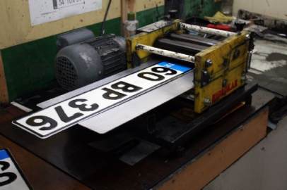 'Sahte plaka' devri kapanıyor