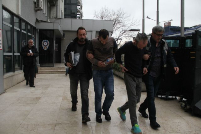 Giyim mağazasını soydular