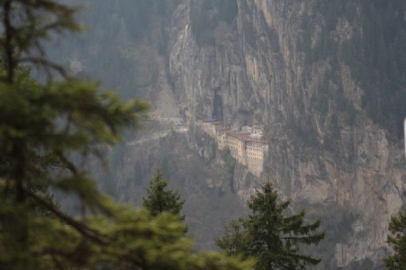 Sümela Manastırı buradan seyredilecek