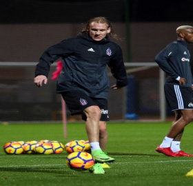 Vida ilk antrenmanına çıktı