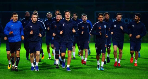 Başakşehir, Antalya'da ilk idmanını yaptı