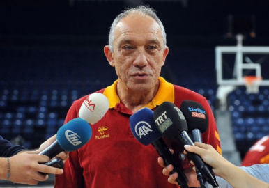 Erman Kunter ile yollar ayrıldı